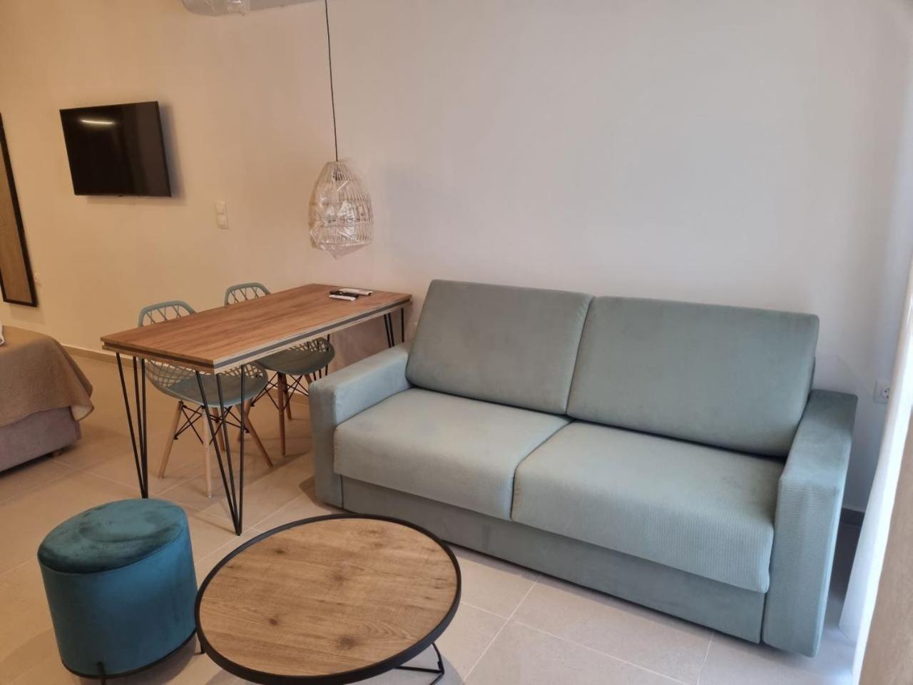 Achilli Apartments Скирос Экстерьер фото
